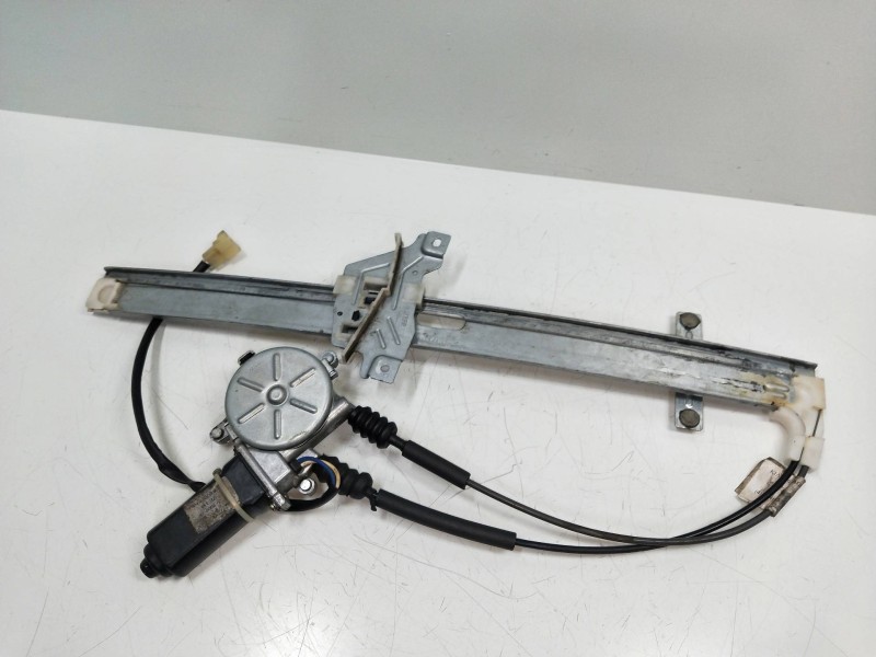 Recambio de elevalunas delantero izquierdo para kia sportage 2.0 cat referencia OEM IAM   5P