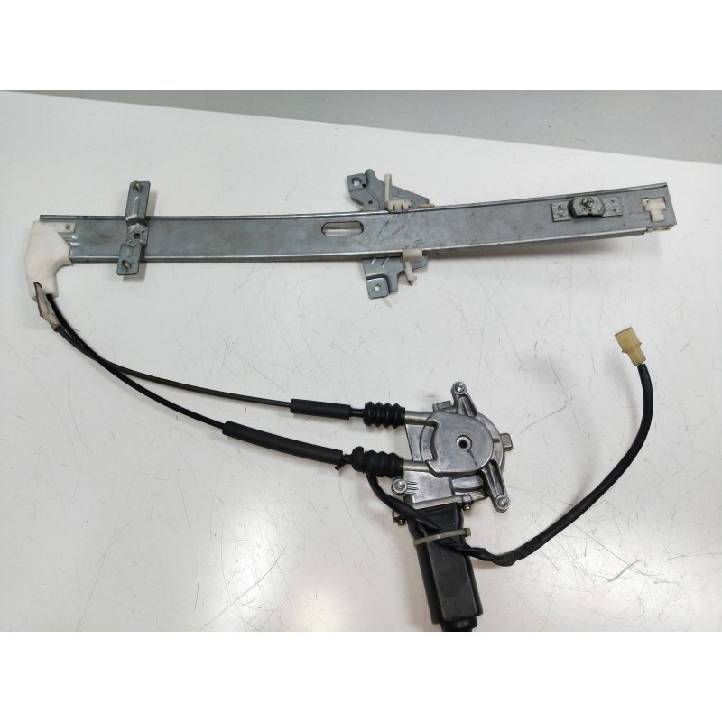 Recambio de elevalunas delantero izquierdo para kia sportage 2.0 cat referencia OEM IAM   5P