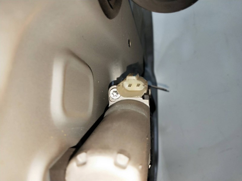 Recambio de elevalunas delantero derecho para kia carens (un) 2.0 crdi referencia OEM IAM   5P