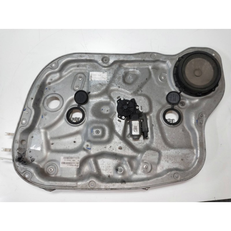 Recambio de elevalunas delantero derecho para kia cee´d sporty wagon 1.6 cat referencia OEM IAM 402054D  5P R