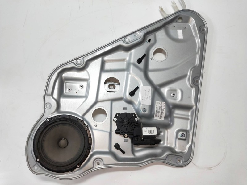 Recambio de elevalunas trasero izquierdo para kia cee´d 1.6 cat referencia OEM IAM 402059D  5P