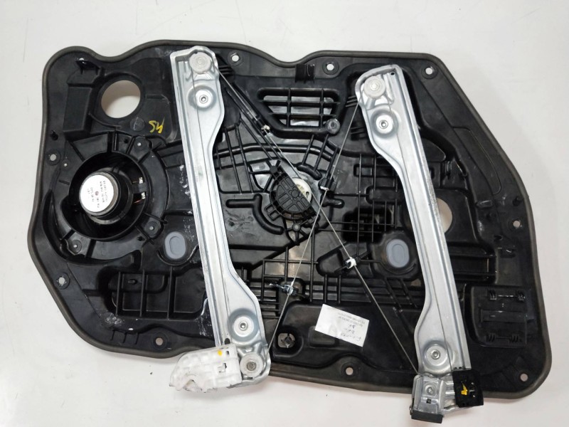 Recambio de elevalunas delantero derecho para kia cee´d drive referencia OEM IAM 82460A2010  5P