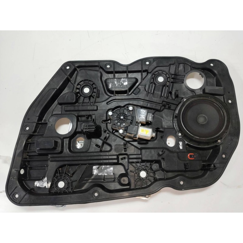Recambio de elevalunas delantero derecho para kia cee´d 1.6 crdi cat referencia OEM IAM 82460A2010  5P