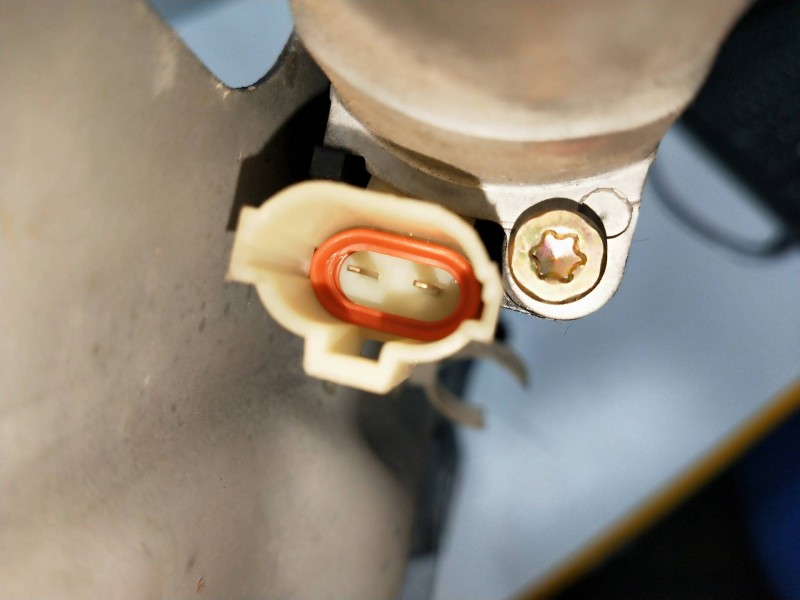 Recambio de elevalunas delantero izquierdo para kia cerato 2.0 turbodiesel cat referencia OEM IAM   5P