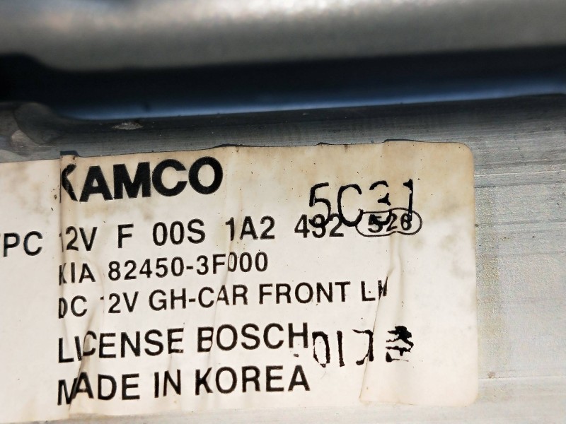 Recambio de elevalunas delantero izquierdo para kia opirus 3.5 v6 cat referencia OEM IAM 824503F000  4P