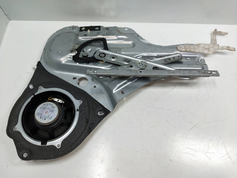 Recambio de elevalunas trasero izquierdo para kia soul diva referencia OEM IAM 824501M000 2621004700 5P