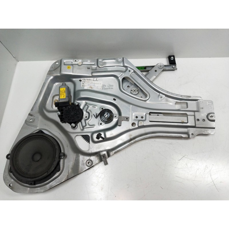 Recambio de elevalunas delantero derecho para kia sportage 2.0 cat referencia OEM IAM 988201F100  5P Recambio de elevalunas delantero derecho para kia sportage 2.0 cat referencia OEM IAM 988201F100  5P