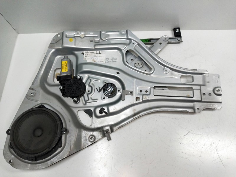 Recambio de elevalunas delantero derecho para kia sportage 2.0 cat referencia OEM IAM 988201F100  5P Recambio de elevalunas delantero derecho para kia sportage 2.0 cat referencia OEM IAM 988201F100  5P