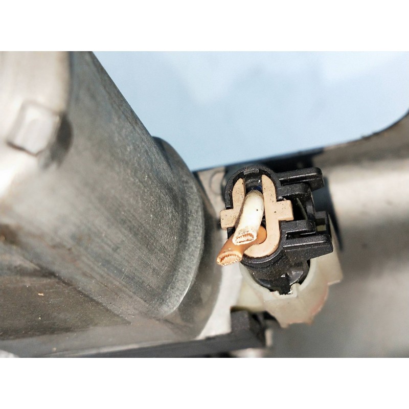 Recambio de elevalunas delantero izquierdo para kia sportage 2.0 cat referencia OEM IAM   5P