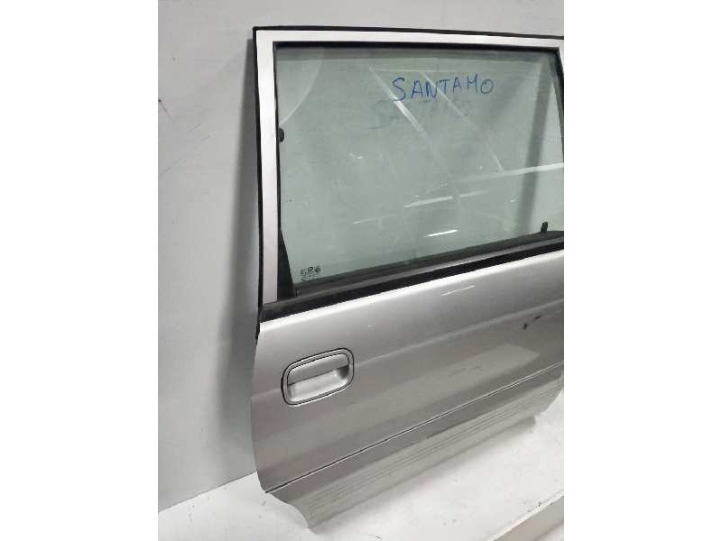 Recambio de puerta trasera derecha para hyundai santamo gl referencia OEM IAM   