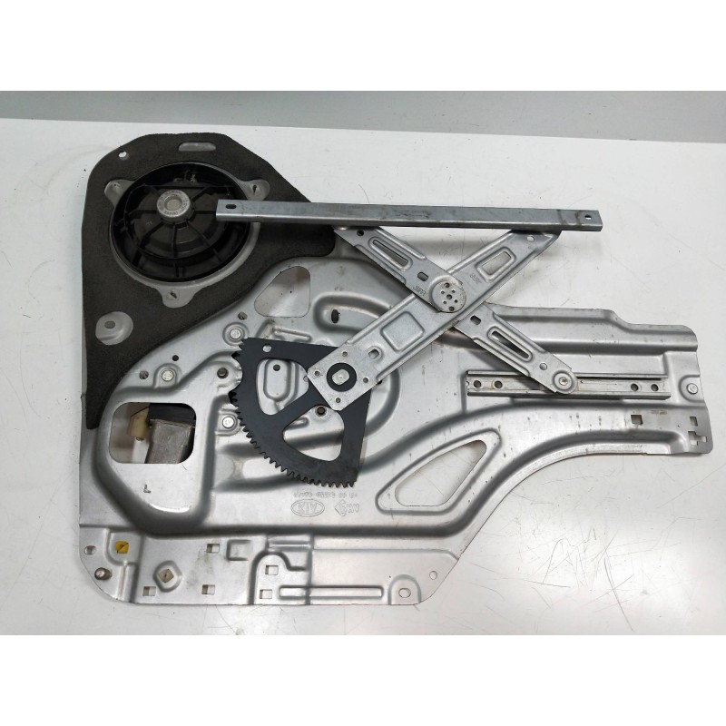 Recambio de elevalunas trasero derecho para kia sportage 2.0 turbodiesel cat referencia OEM IAM 988201F100  5P