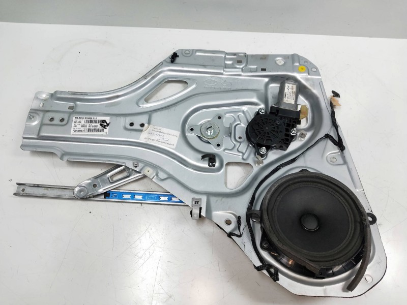 Recambio de elevalunas trasero izquierdo para kia sportage 2.0 turbodiesel cat referencia OEM IAM 988101F100  5