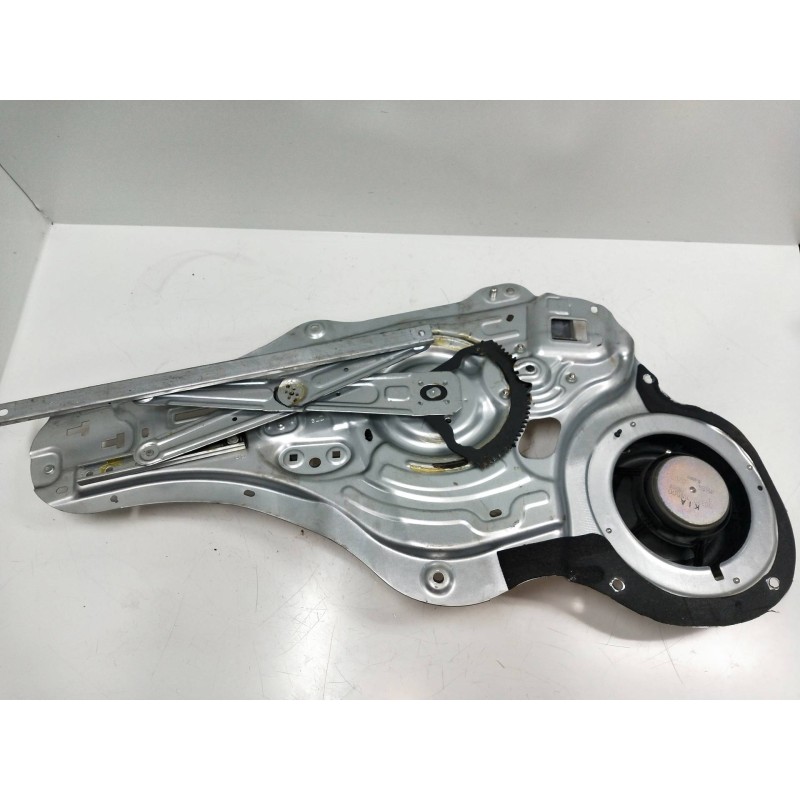 Recambio de elevalunas delantero derecho para kia sportage concept 4x2 referencia OEM IAM 402390B  5P