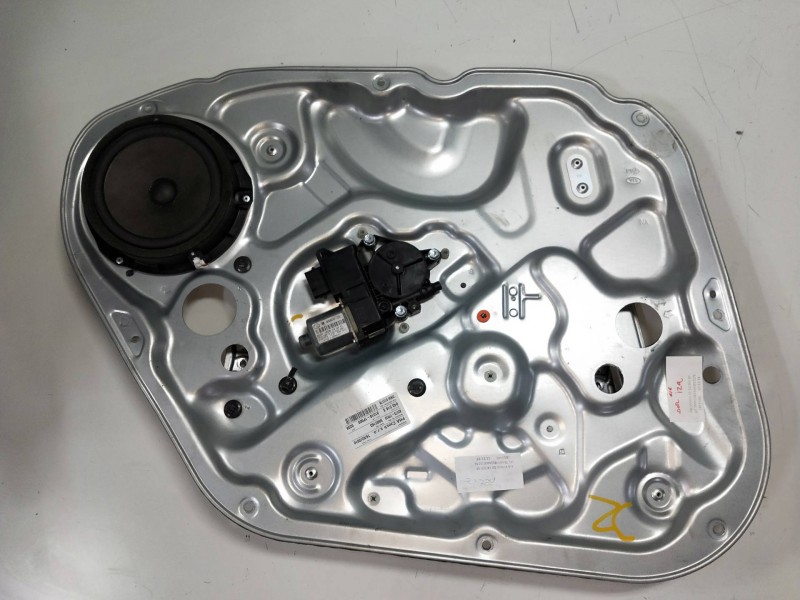 Recambio de elevalunas delantero izquierdo para kia venga 1.4 crdi cat referencia OEM IAM 824501P010  5P