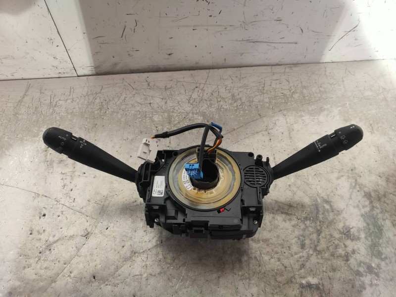 Recambio de mando luces para citroen c4 cactus 1.6 blue-hdi fap referencia OEM IAM 98046105ZD  