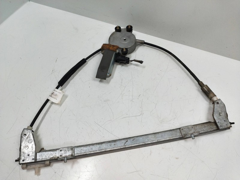 Recambio de elevalunas delantero izquierdo para lancia delta 1.9 turbodiesel cat referencia OEM IAM 46432669  3P