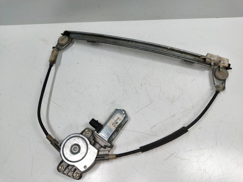 Recambio de elevalunas delantero derecho para lancia delta referencia OEM IAM   2P