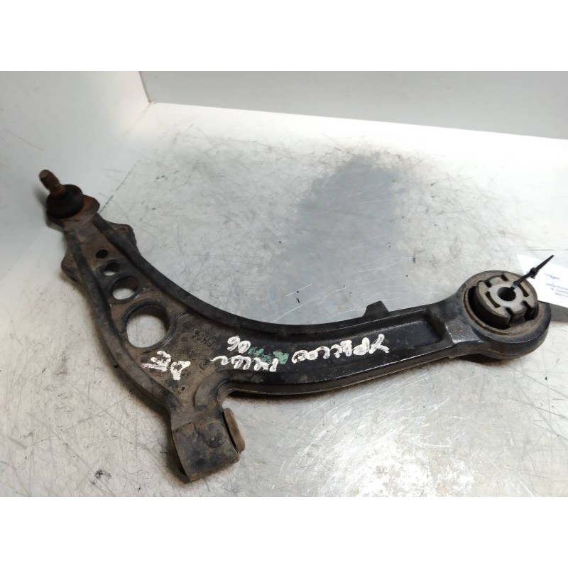 Recambio de brazo suspension inferior delantero derecho para lancia ypsilon (101) 1.4 16v oro (10.2006) referencia OEM IAM   