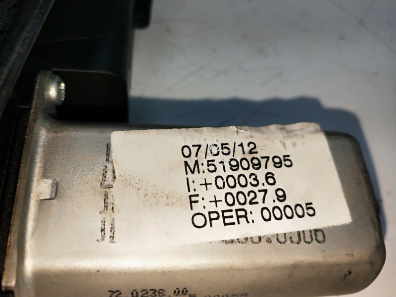 Recambio de elevalunas delantero derecho para lancia delta (181) referencia OEM IAM 51909795  5P