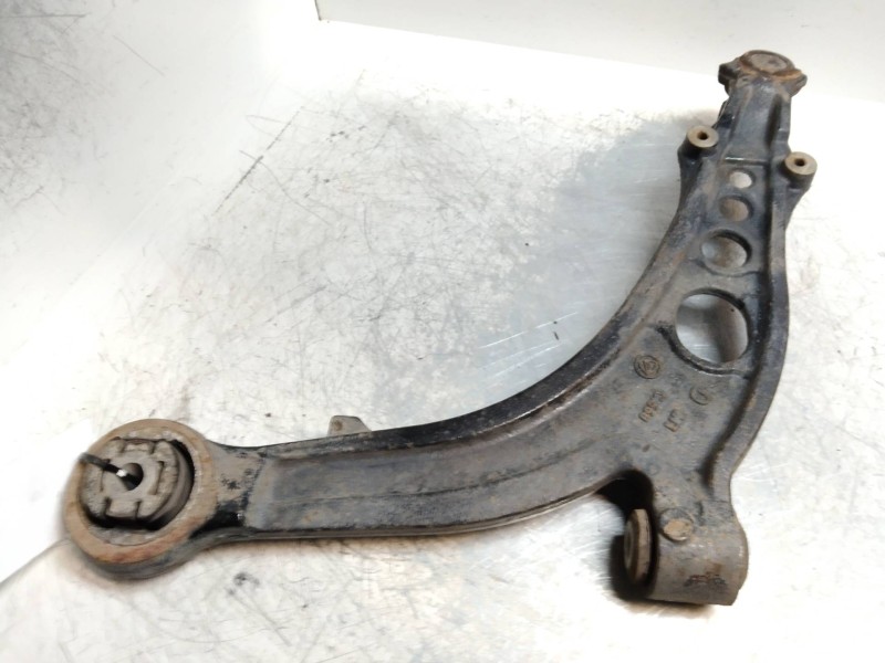 Recambio de brazo suspension inferior delantero derecho para lancia ypsilon (101) 1.4 16v oro (10.2006) referencia OEM IAM   