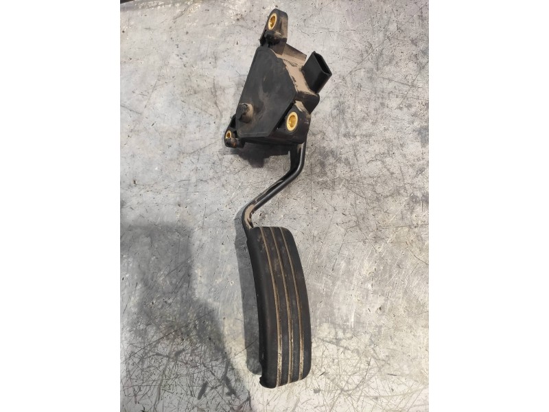 Recambio de potenciometro pedal para mercedes citan (w415) combi 109 cdi lang (a2) (415703) referencia OEM IAM 8200436878 2953B0