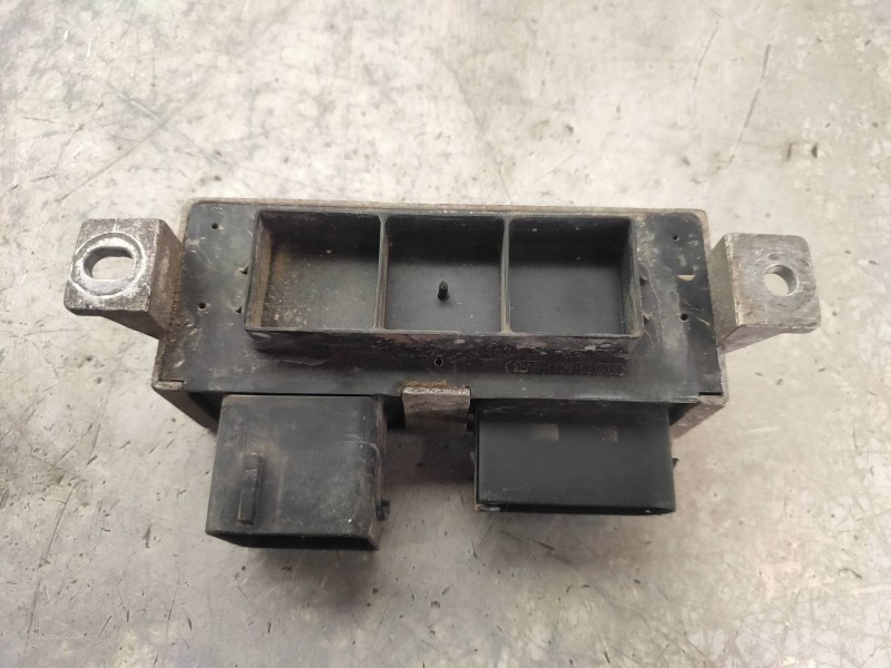 Recambio de caja precalentamiento para mercedes citan (w415) combi 109 cdi lang (a2) (415703) referencia OEM IAM 8200558438  NAG