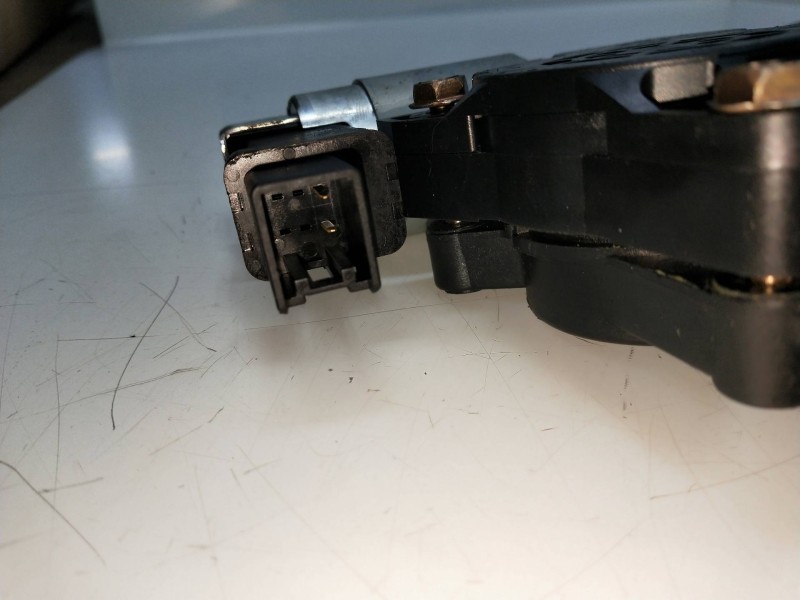 Recambio de elevalunas delantero derecho para mazda 2 berlina (dy) 1.4 diesel cat referencia OEM IAM   5P