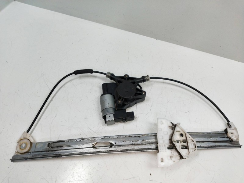 Recambio de elevalunas delantero derecho para mazda 3 berlina (bk) 2.0 16v cat referencia OEM IAM   4P