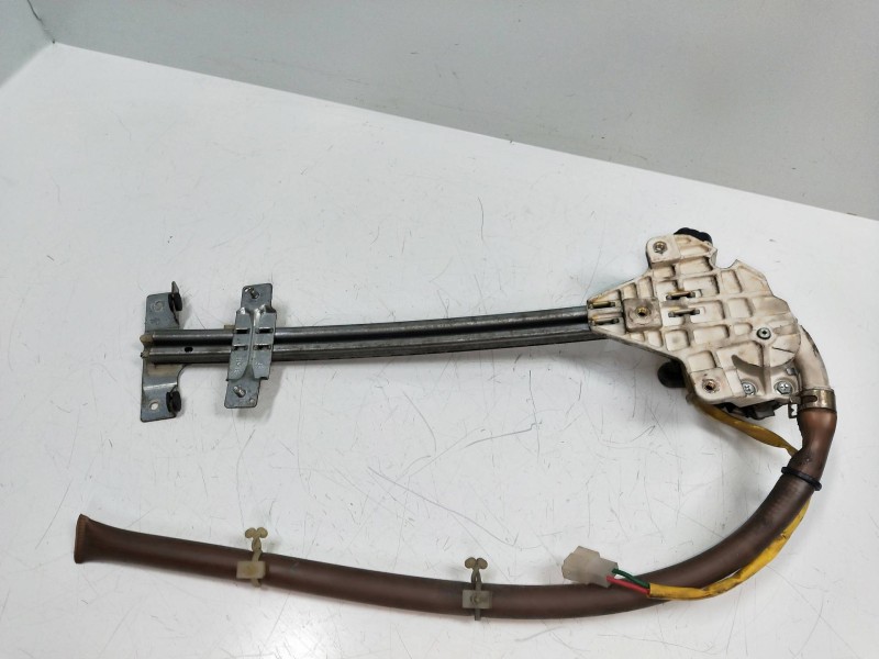 Recambio de elevalunas delantero derecho para mazda 323 berlina (bg) referencia OEM IAM   5P