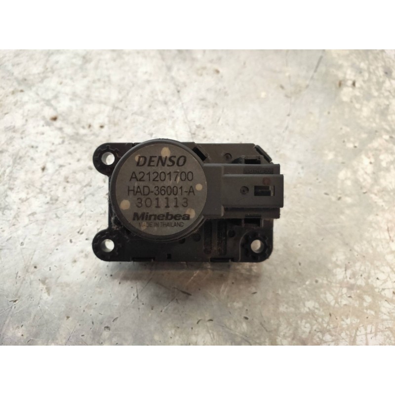 Recambio de motor apertura trampillas climatizador para mercedes citan (w415) combi 109 cdi lang (a2) (415703) referencia OEM IA