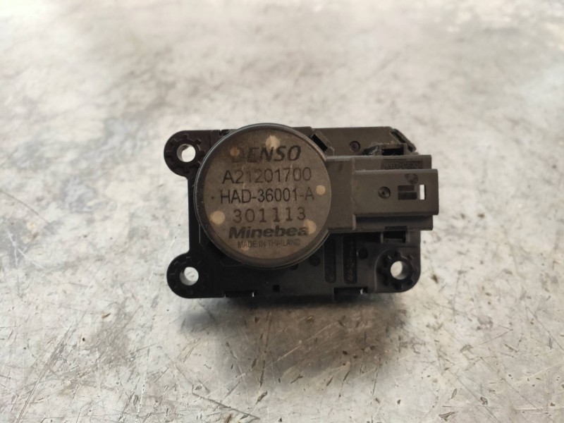Recambio de motor apertura trampillas climatizador para mercedes citan (w415) combi 109 cdi lang (a2) (415703) referencia OEM IA