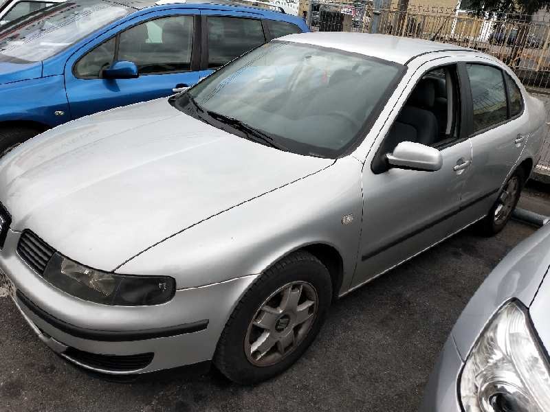 seat toledo (1m2) del año 2000