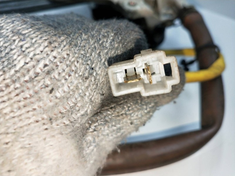 Recambio de elevalunas delantero derecho para mazda 323 berlina (bg) referencia OEM IAM   5P Recambio de elevalunas delantero derecho para mazda 323 berlina (bg) referencia OEM IAM   5P