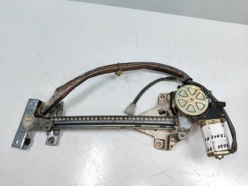 Recambio de elevalunas trasero derecho para mazda 323 berlina (bg) referencia OEM IAM   5P Recambio de elevalunas trasero derecho para mazda 323 berlina (bg) referencia OEM IAM   5P