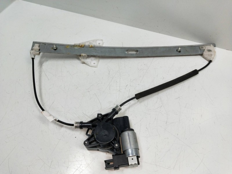Recambio de elevalunas delantero izquierdo para mazda 5 berl. (cr) 2.0 diesel cat referencia OEM IAM   5P