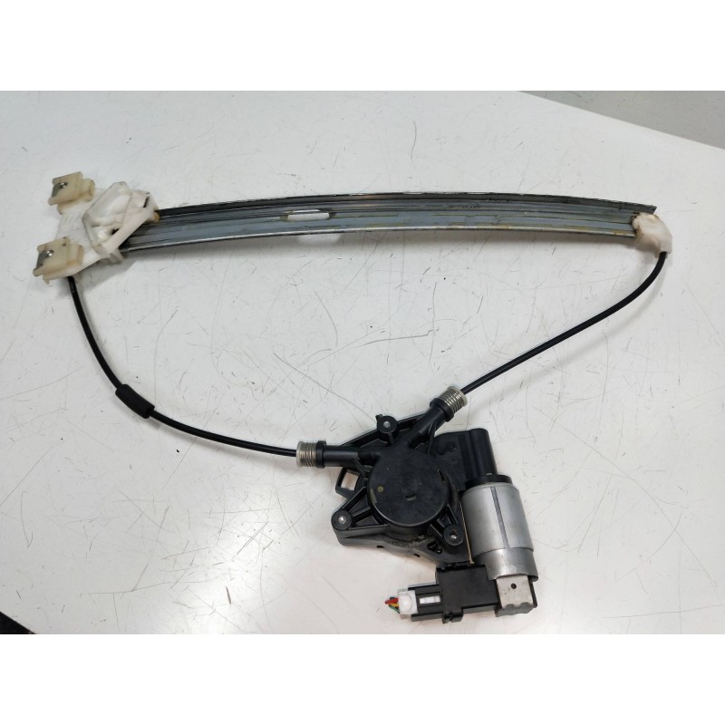 Recambio de elevalunas delantero izquierdo para mazda 6 berlina (gg) 2.0 crtd 120 active (5-ptas.) referencia OEM IAM   5P