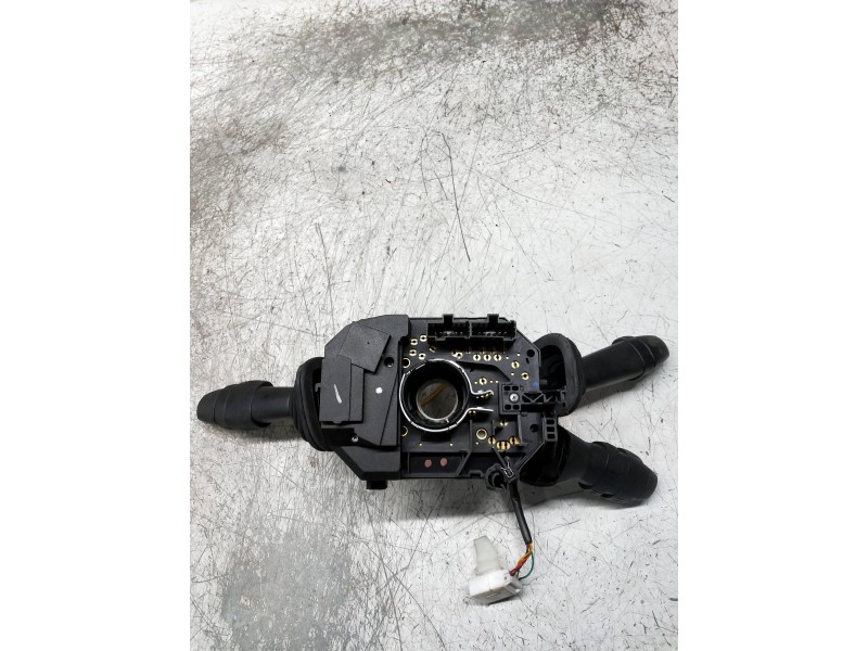 Recambio de mando luces para fiat bravo (198) 1.9 16v dynamic multijet referencia OEM IAM 07354410150  