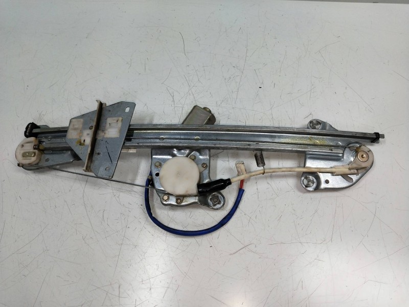 Recambio de elevalunas trasero derecho para mazda 626 berlina (gf) 2.0 turbodiesel cat referencia OEM IAM 3630161919  4P