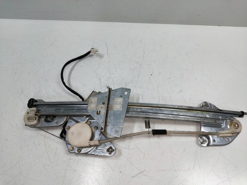 Recambio de elevalunas delantero derecho para mazda 626 berlina (gf) 2.0 turbodiesel cat referencia OEM IAM 3650161919  