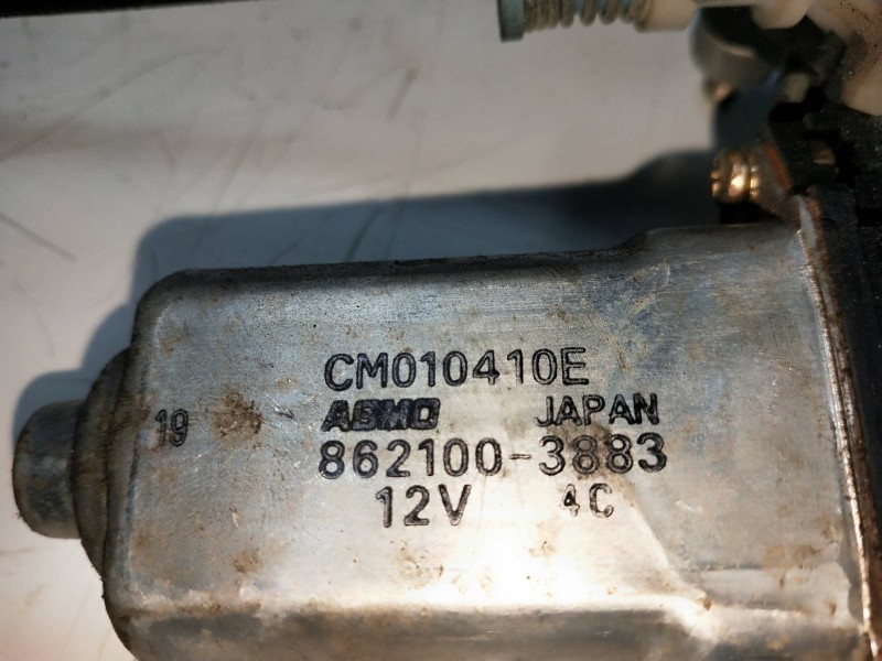 Recambio de elevalunas delantero derecho para mazda premacy (cp) 2.0 turbodiesel cat referencia OEM IAM 8621003883  5P