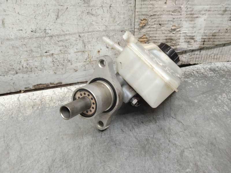 Recambio de bomba freno para ford focus lim. (cb4) trend referencia OEM IAM 03350891031  