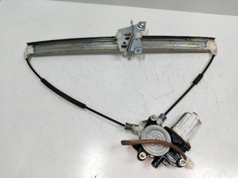 Recambio de elevalunas delantero derecho para mazda premacy (cp) 2.0 turbodiesel cat referencia OEM IAM 8621003883  5P