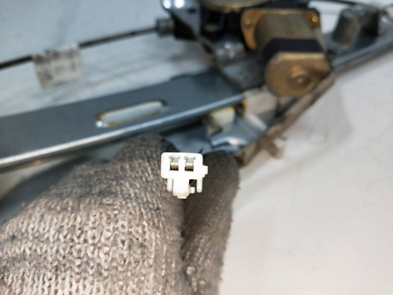 Recambio de elevalunas trasero izquierdo para mazda xedos 9 (ta) 2.5 v6 referencia OEM IAM   4P