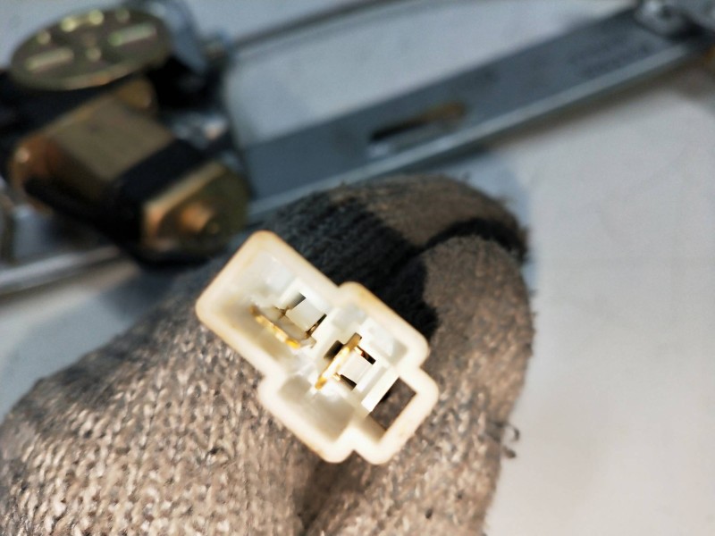 Recambio de elevalunas trasero derecho para mazda xedos 9 (ta) referencia OEM IAM   4P Recambio de elevalunas trasero derecho para mazda xedos 9 (ta) referencia OEM IAM   4P