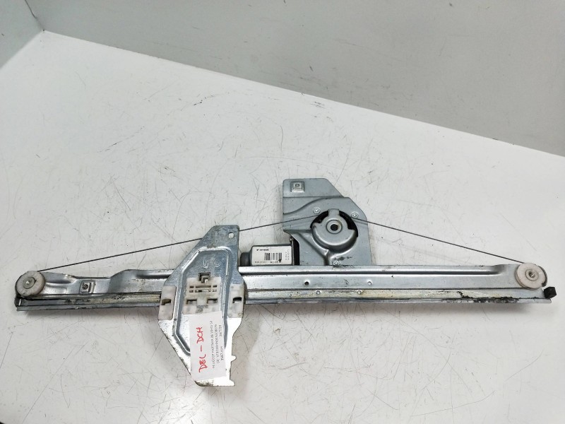 Recambio de elevalunas delantero derecho para peugeot partner kasten confort l1 referencia OEM IAM 402105B  5P