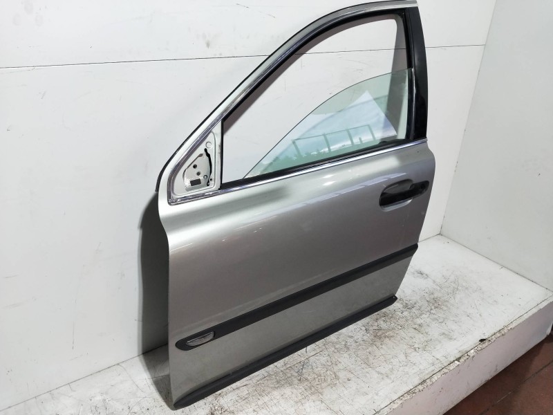 Recambio de puerta delantera izquierda para volvo xc90 d5 referencia OEM IAM  5P 