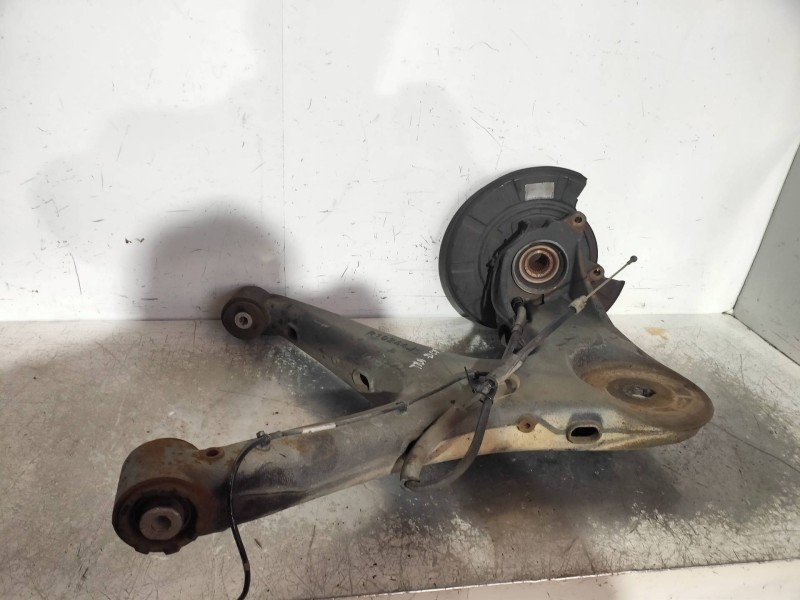 Recambio de mangueta trasera derecha para mercedes vito kasten (639) 113 cdi extralang (639.605) referencia OEM IAM   