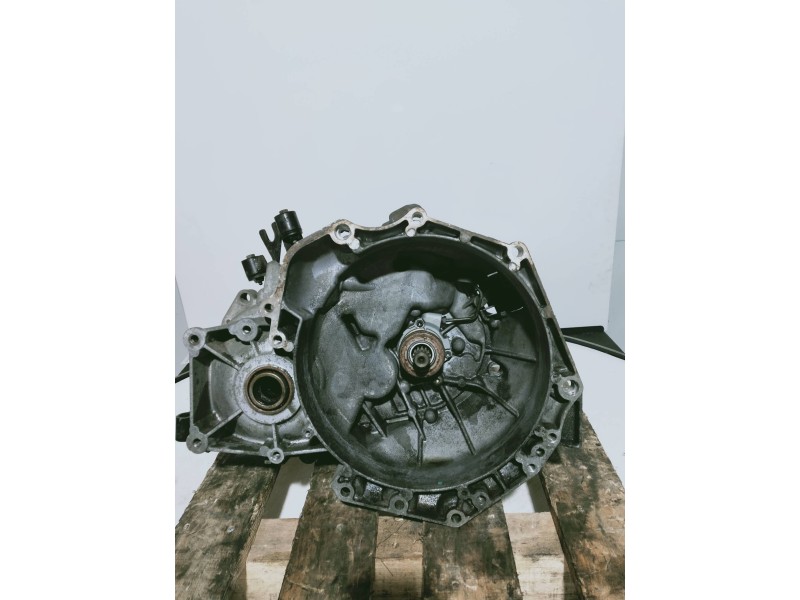 Recambio de caja cambios para opel signum básico referencia OEM IAM 13101871 GU13101871 S9832 B56392