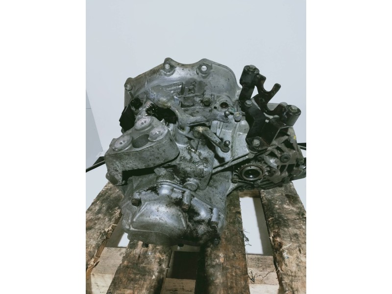 Recambio de caja cambios para opel signum básico referencia OEM IAM 13101871 GU13101871 S9832 B56392