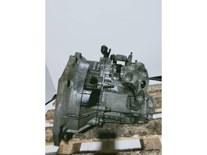 Recambio de caja cambios para opel signum básico referencia OEM IAM 13101871 GU13101871 S9832 B56392
